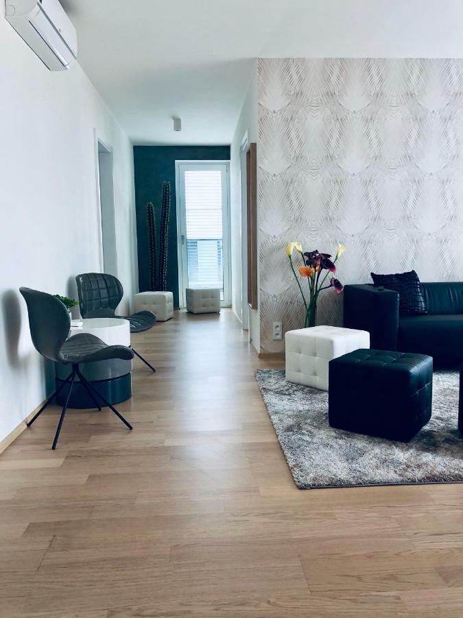 7Th Heaven Apartments 브르노 외부 사진